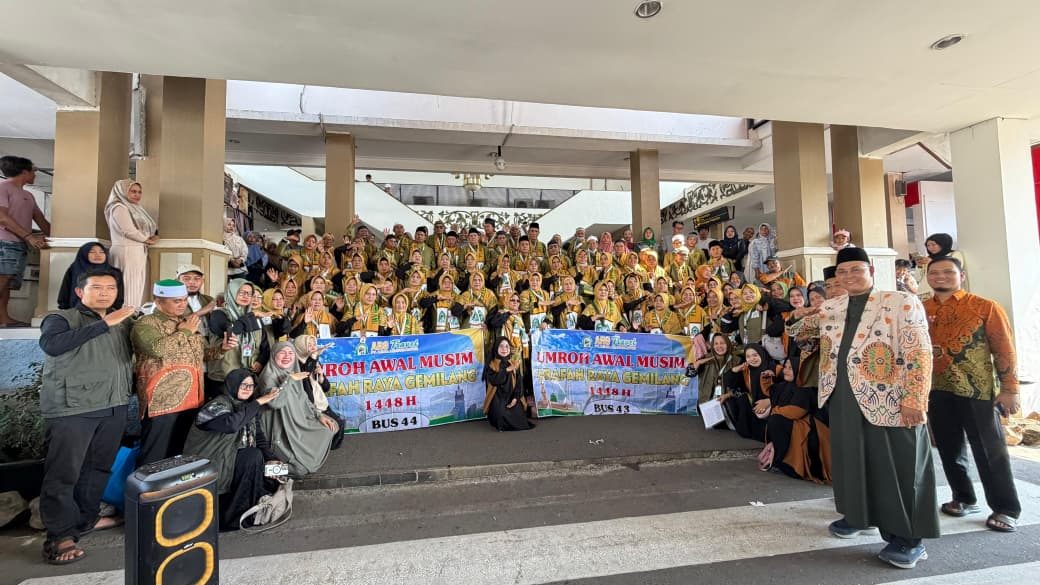 Jemaah Umroh Awal Musim Arafah Raya Gemilang sebelum keberangkatan